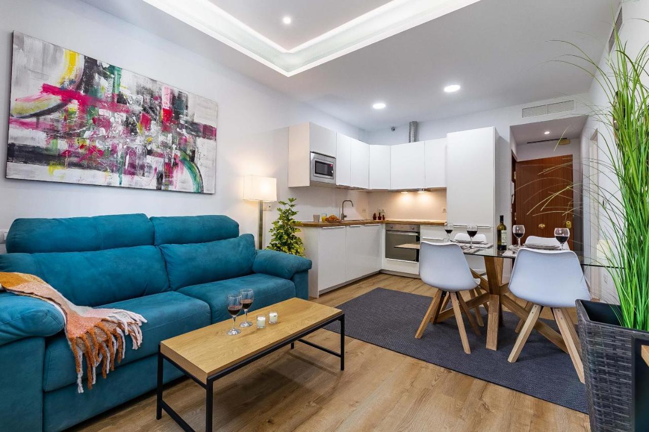 Soho Deluxe Center Apartment Malaga Luaran gambar